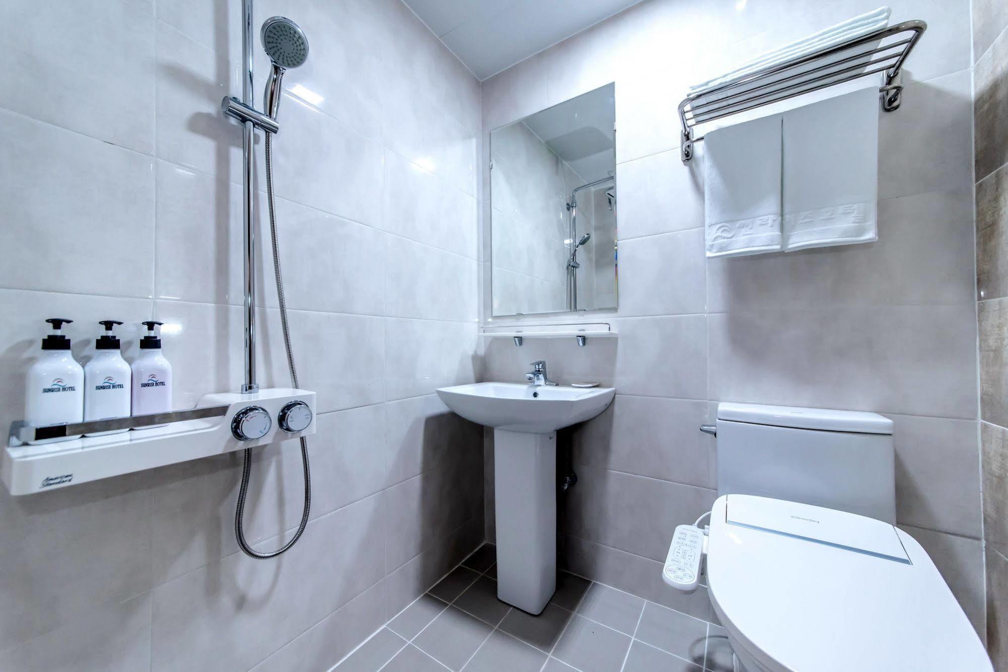 Sunrise Hotel Jungmun Branch Seogwipo Dış mekan fotoğraf